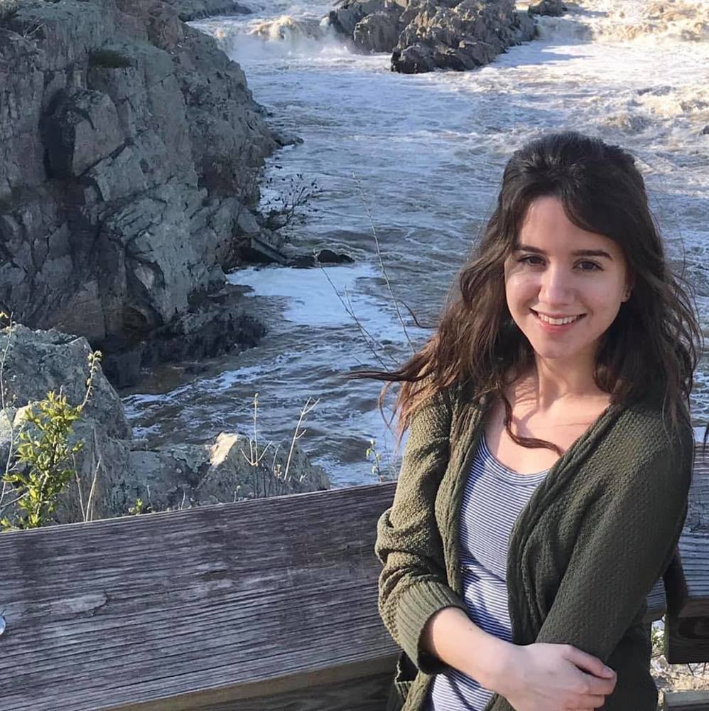 Meet your Posher, Camilla